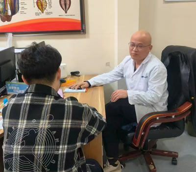 吴忠市|男科医师高朋磊：守护男性健康，专业男科诊疗